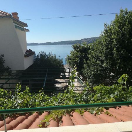 Apartment Ileana Трогир Экстерьер фото
