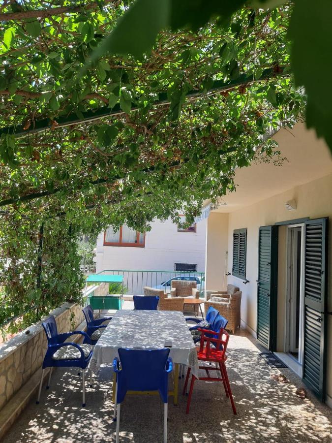 Apartment Ileana Трогир Экстерьер фото