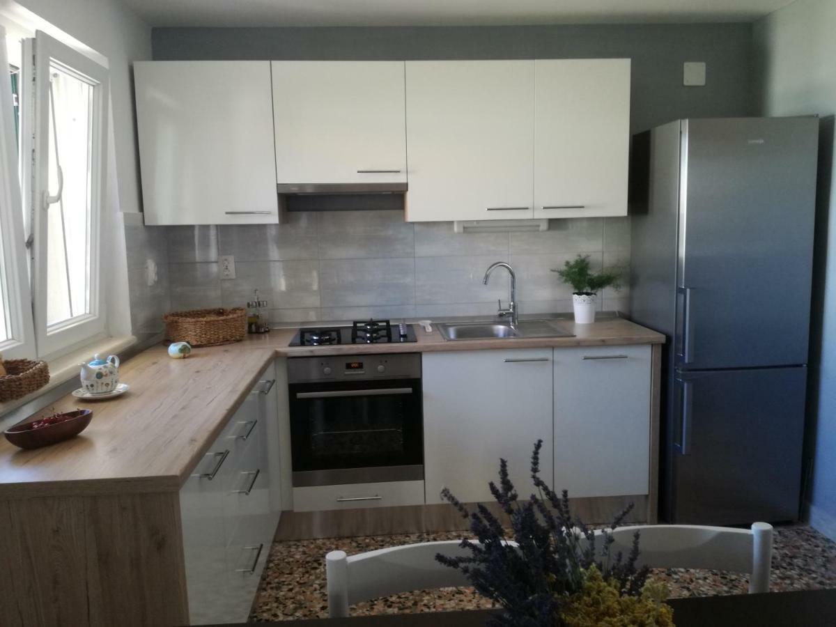 Apartment Ileana Трогир Экстерьер фото